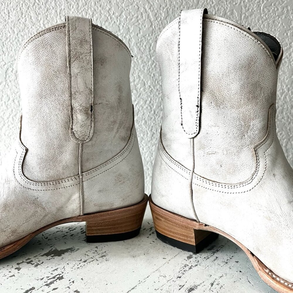 Lane EMMA JANE Womens Cowboy Booties White Western Short Ankle Boots Size 7.5 - Picture 8 of 12
